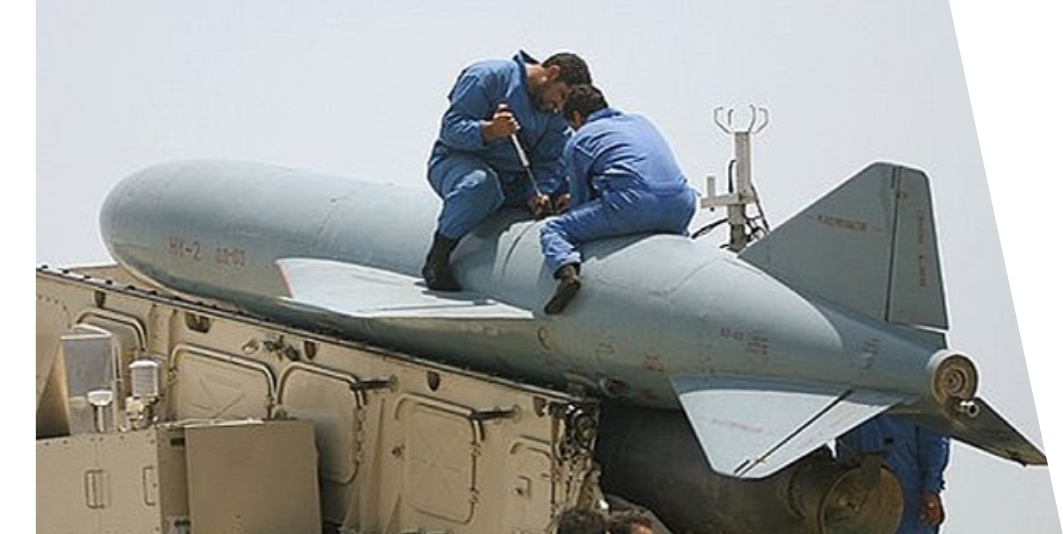 Men on Silkworm missile